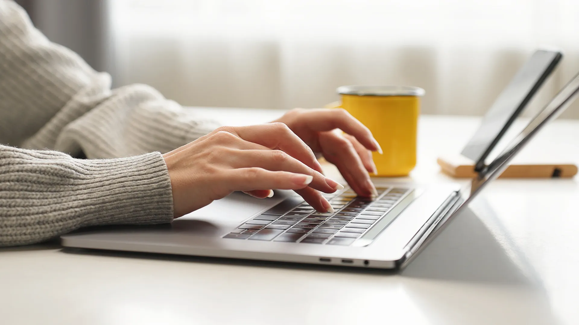 Kontowechsel am Laptop von zu Hause